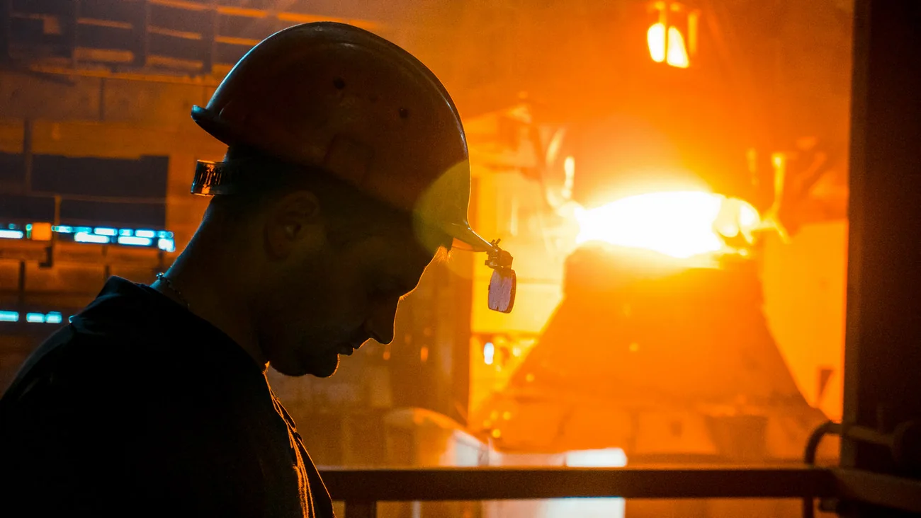 PFK employee in the metallurgical plant